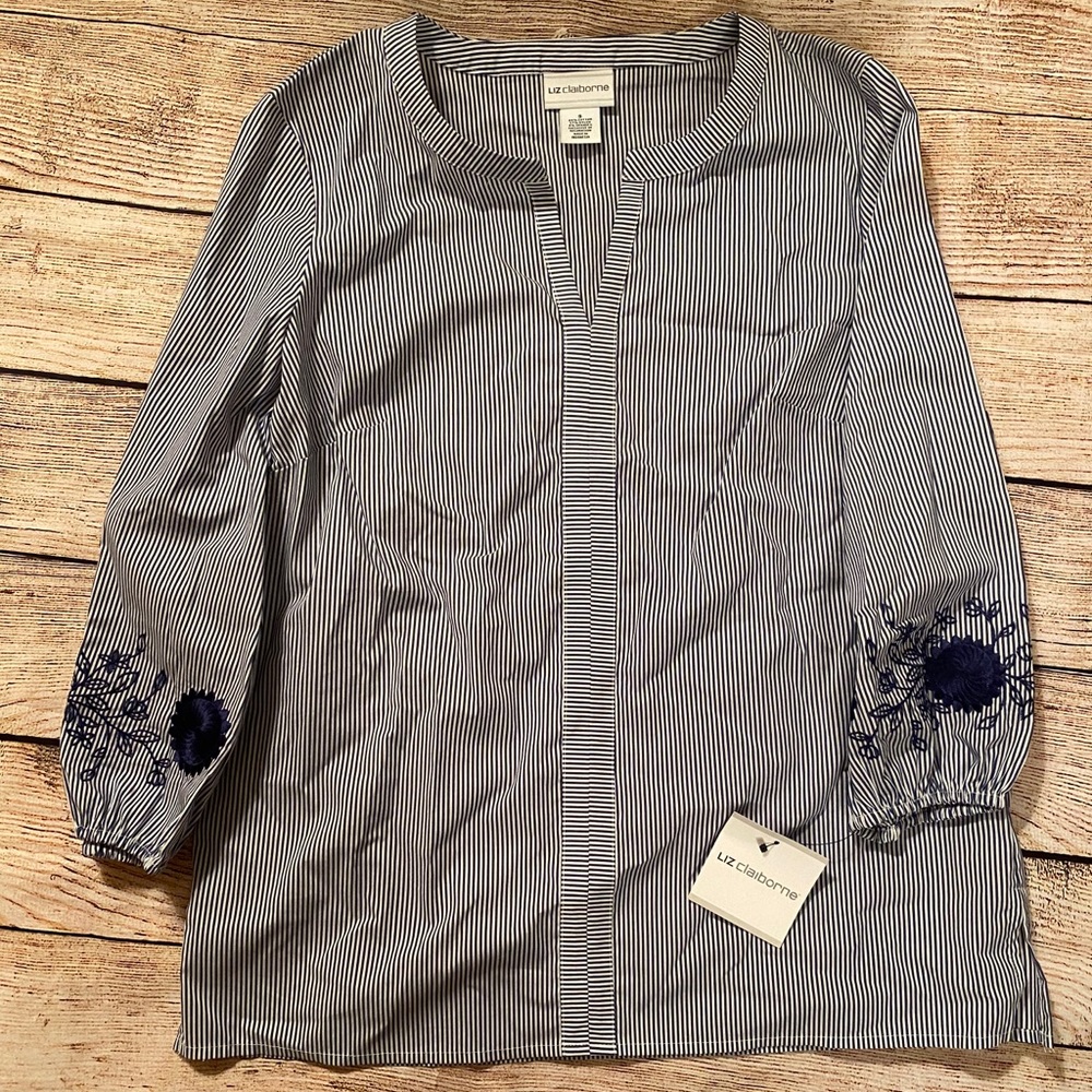 NWT Women’s Blouse